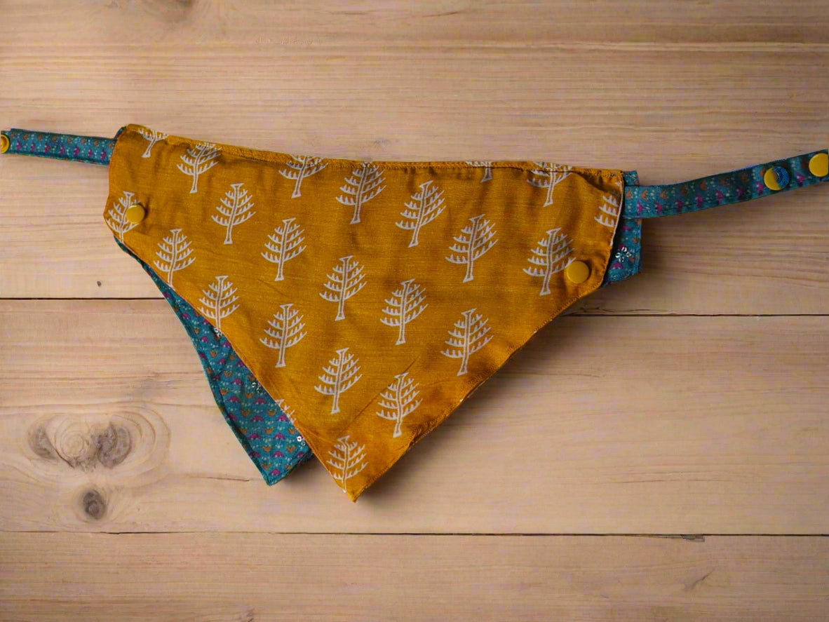 Two-way Reversible dog bandana - Yellow and Teal