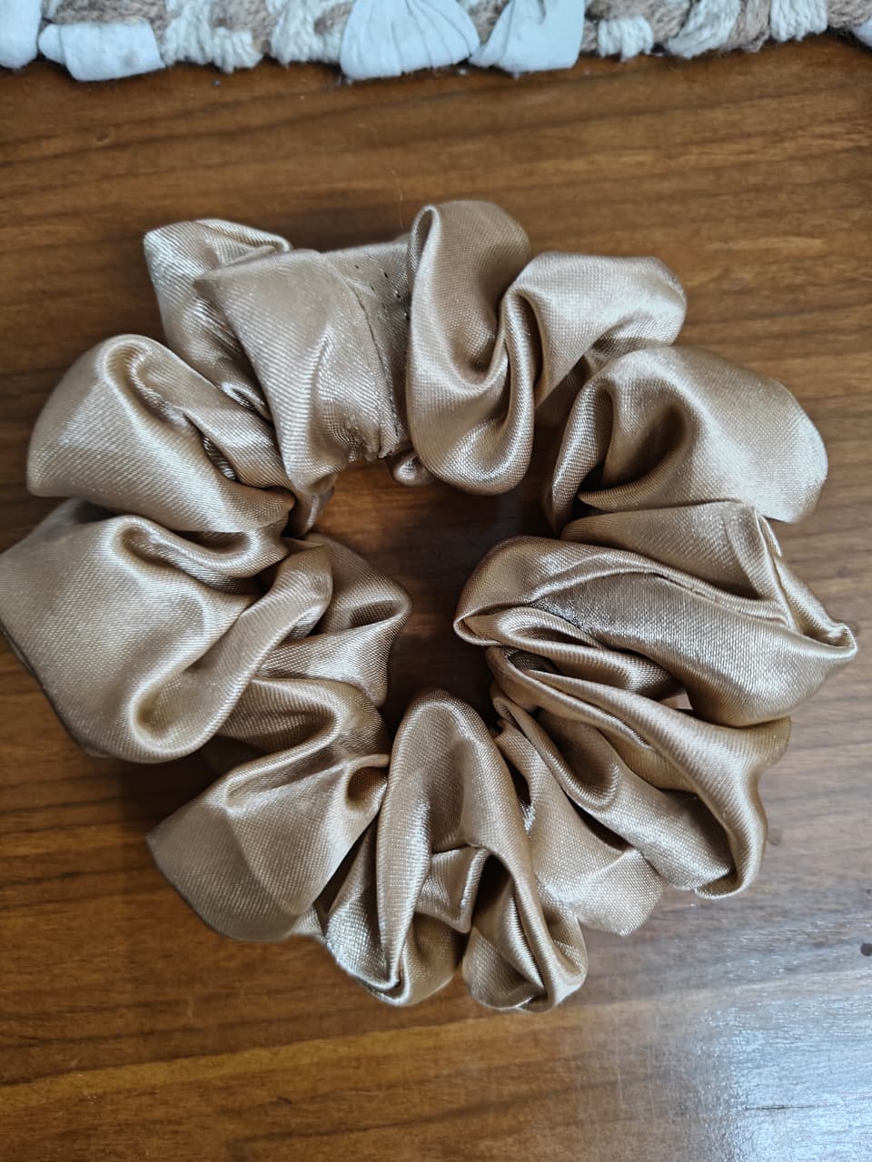 Sandy Dunes Scrunchie